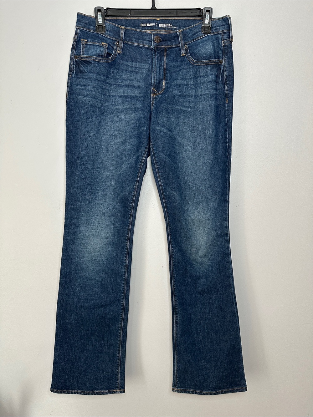 Old Navy Women's Dark Blue mid rise jeans, size 8